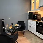 Traum Mit Kingsize-bett Lägenhet